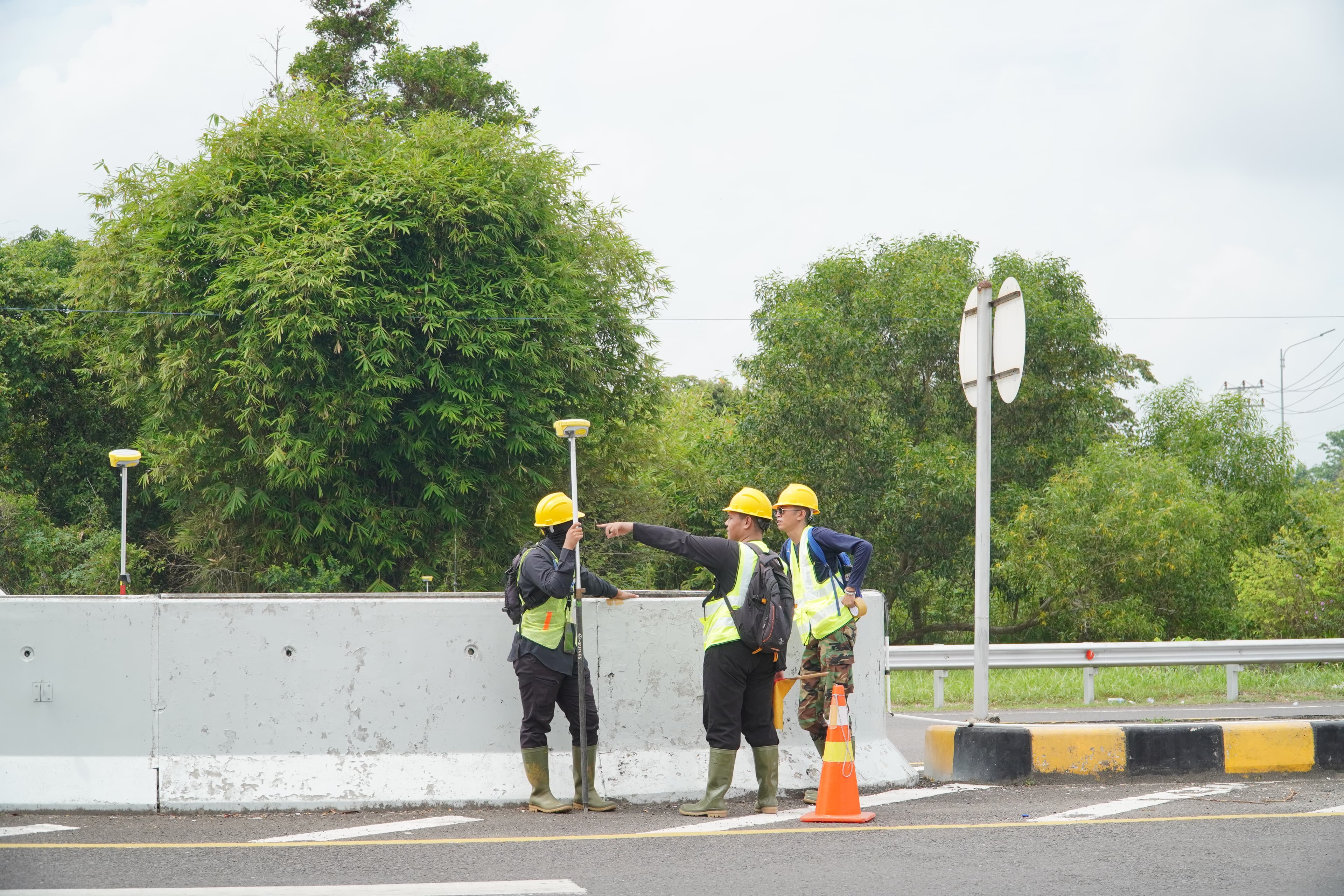 Survey Lapangan